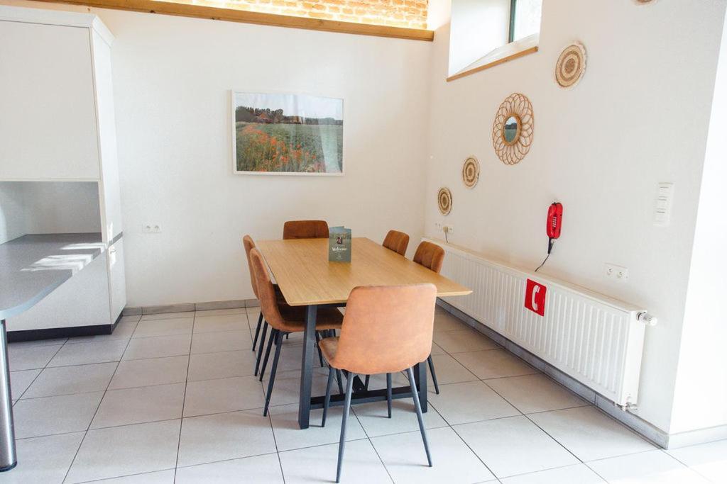 B&B La Ferme De L'Hoste Wavre Eksteriør bilde